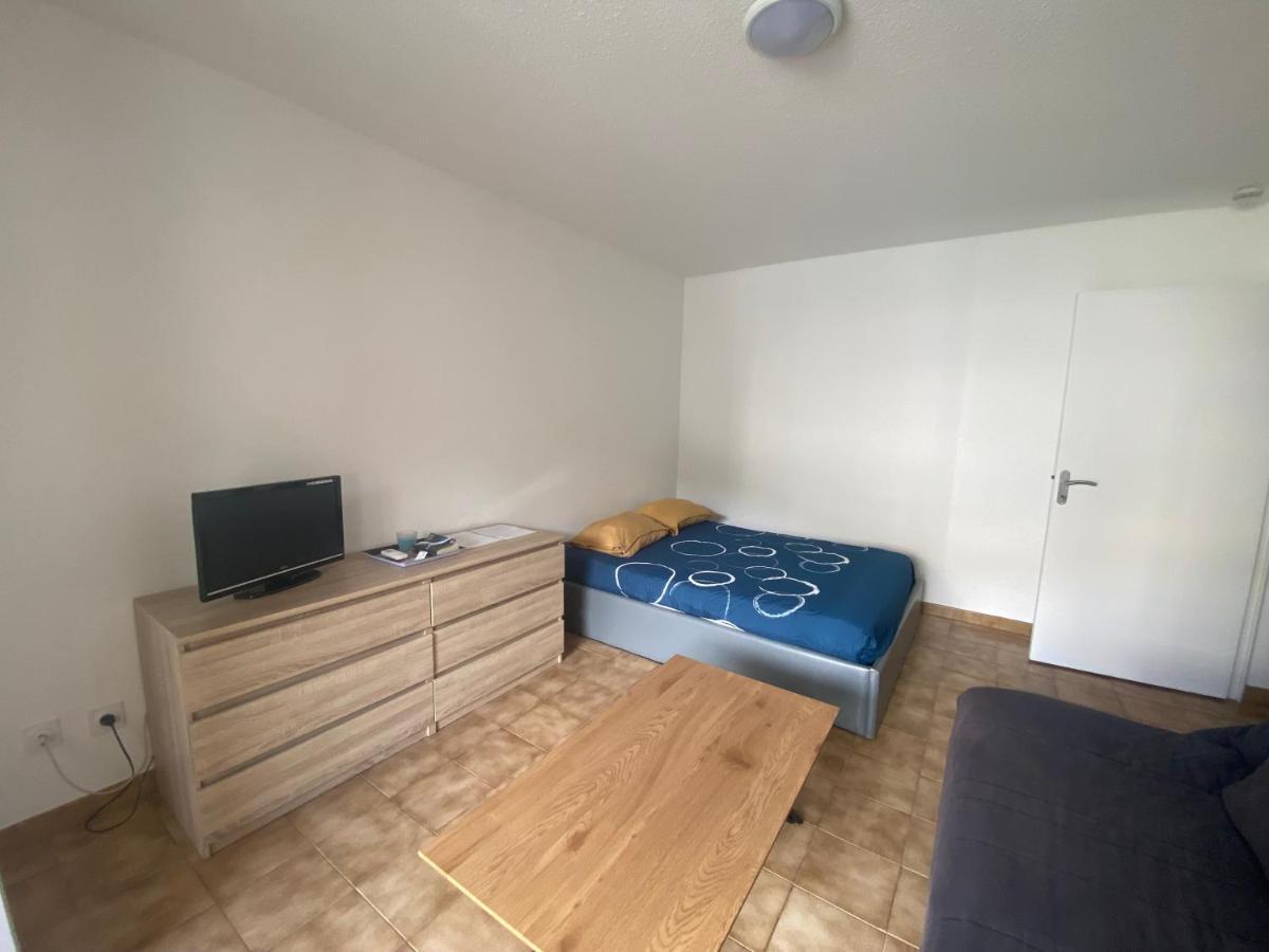 Studio Vue Montagne Avec Parking Gratuit Apartment Bastia  Exterior photo